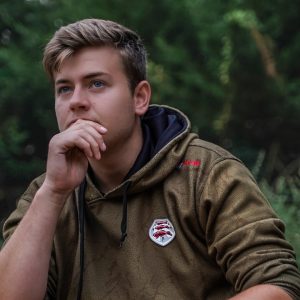 <p>Premium Hoody</p><p>Camo</p>
